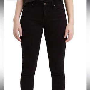 Levi’s 711 SKINNY WOMEN'S JEANS in black denim